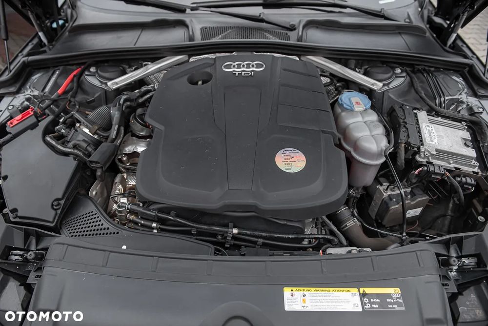 Audi A4 Avant 2.0 TDI ultra S tronic design - 36