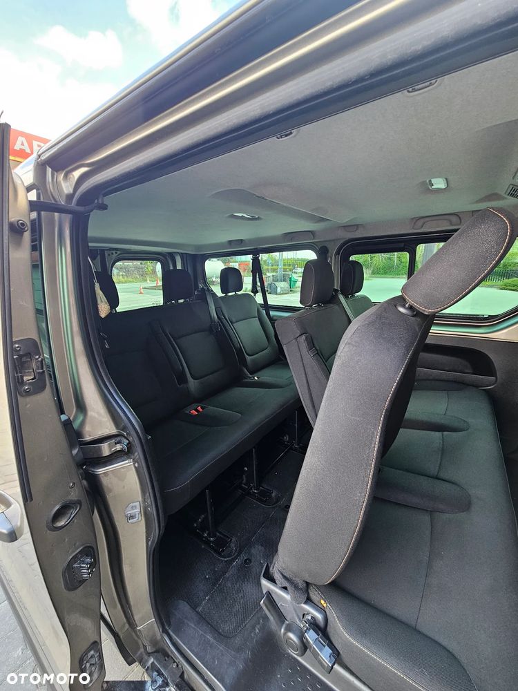 Renault Trafic Grand 1.6 dCi - 7