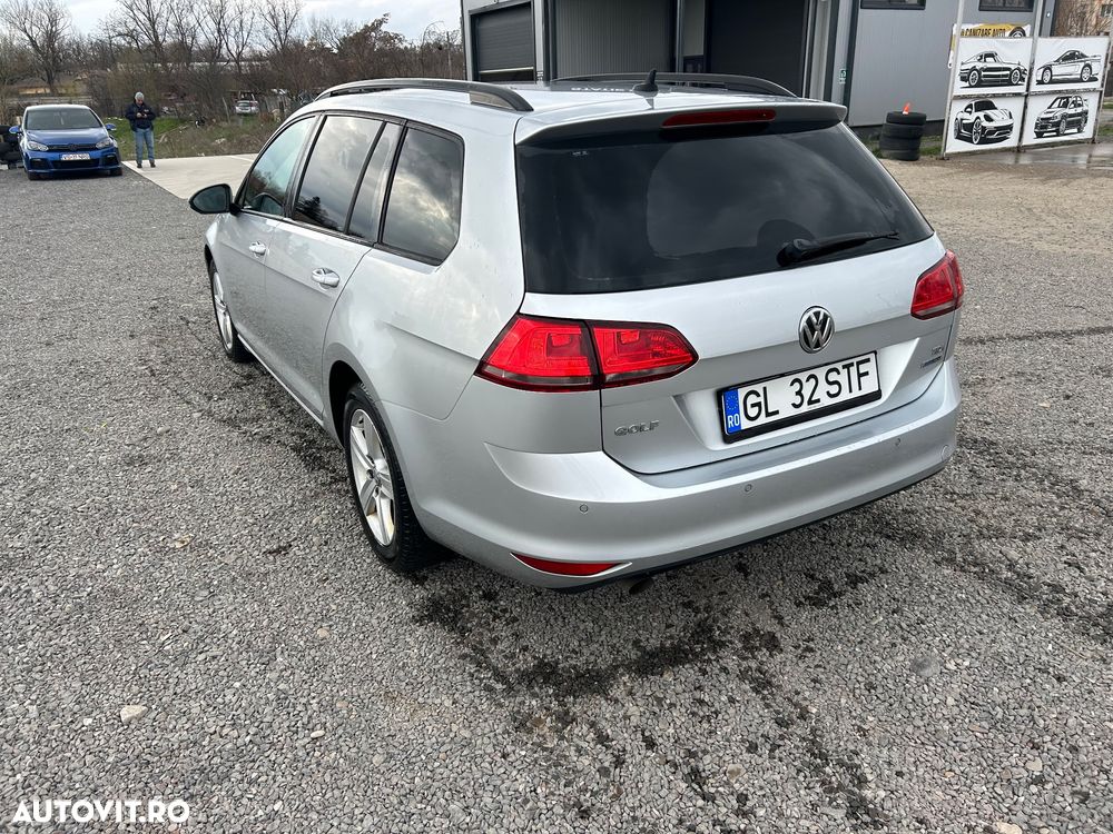 Volkswagen Golf 1.6 TDI DPF DSG BlueMotion Technology Comfortline - 15