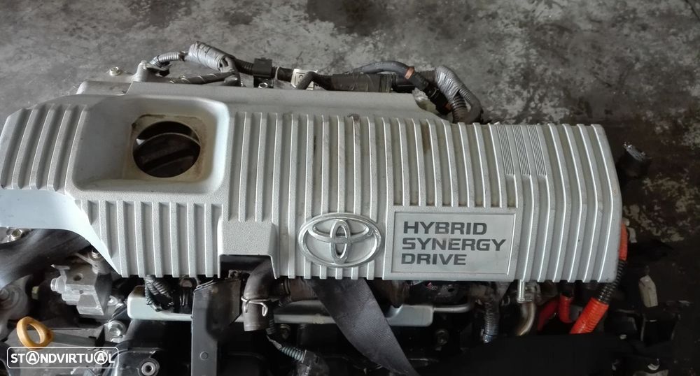 Motor Toyota Auris  Hybrid 2013 - 2