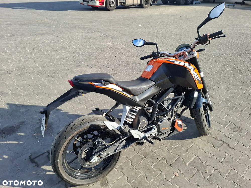KTM Duke - 4