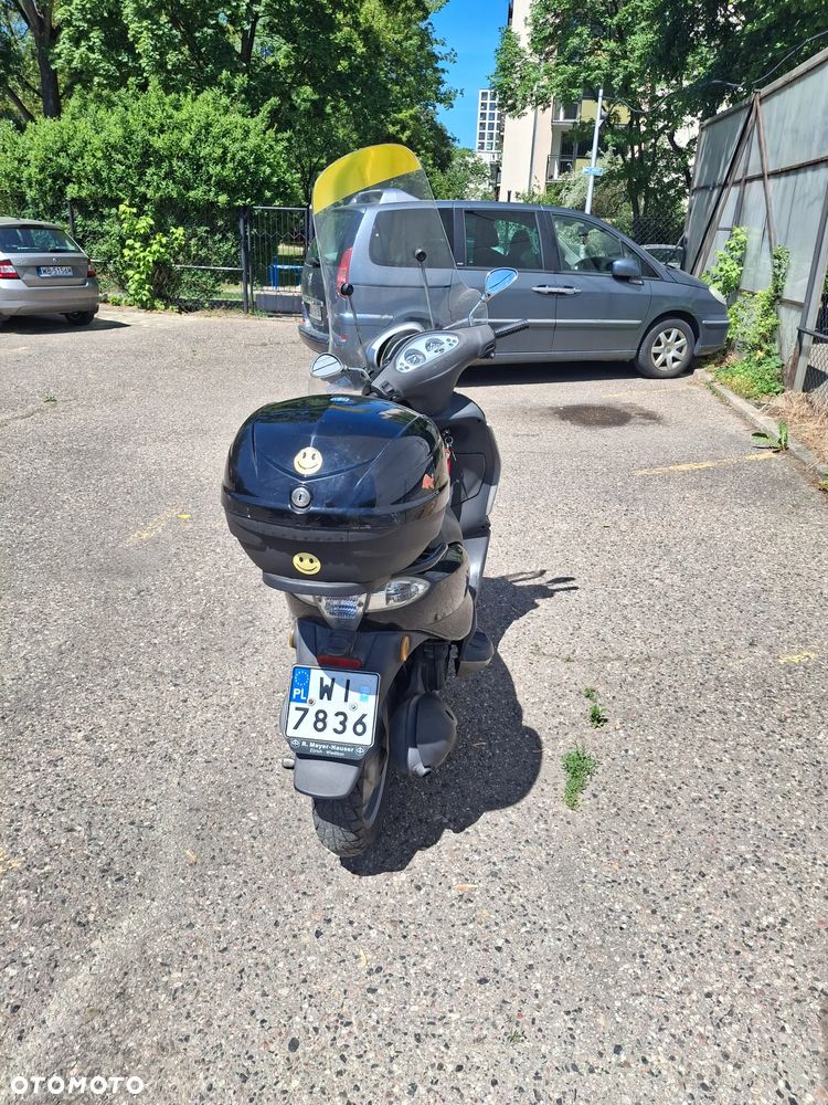 Piaggio FLY - 4