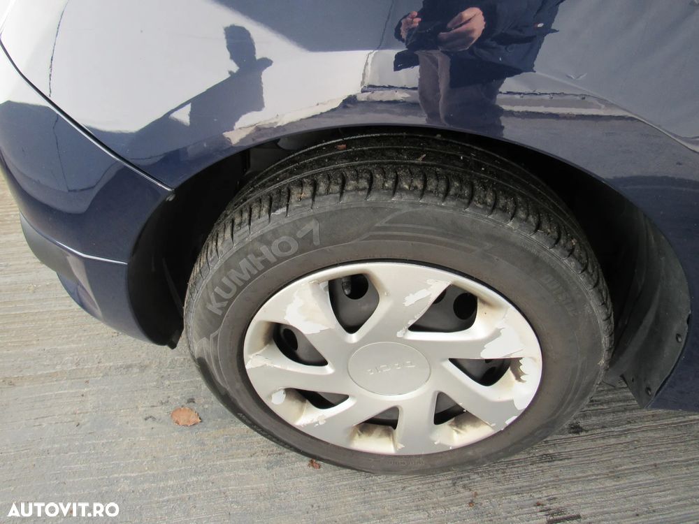 Dacia Sandero TCe 90 Laureate - 5