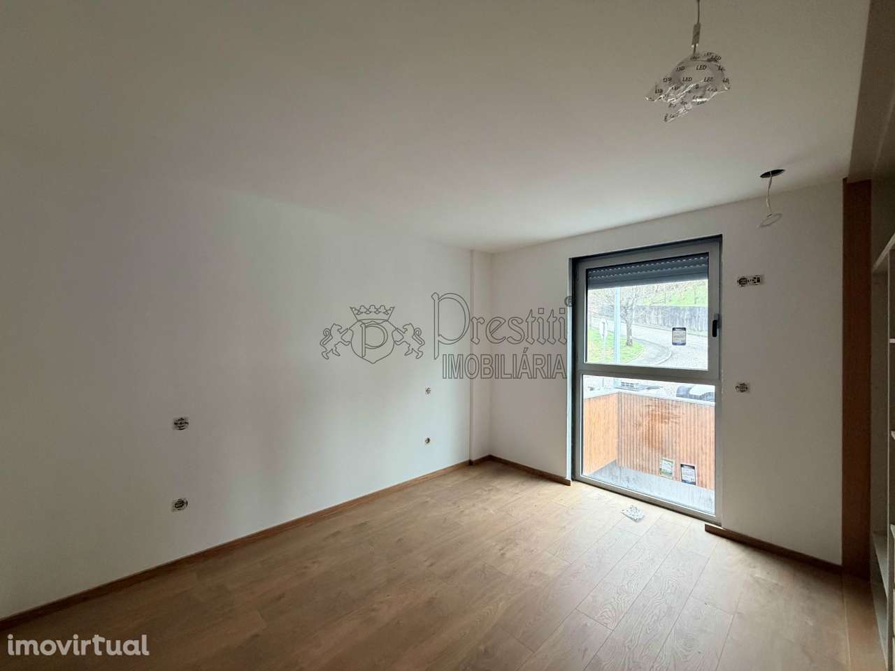 Apartamento T1 para Arrendar em Guimarães - Grande imagem: 4/5