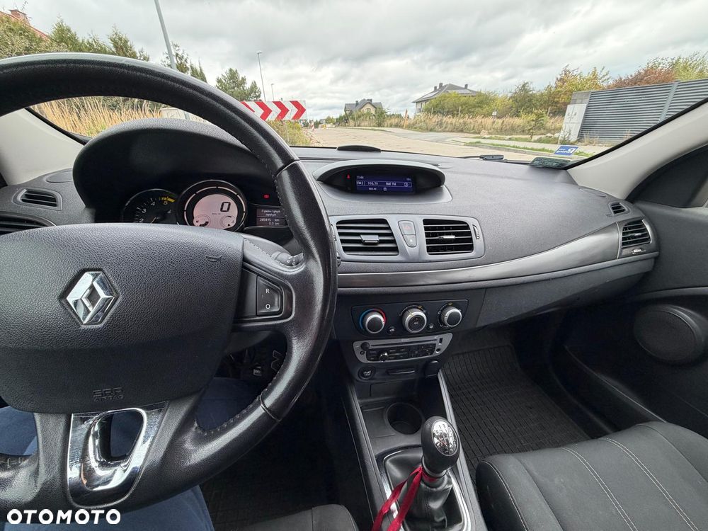 Renault Megane 1.5 dCi Life - 10
