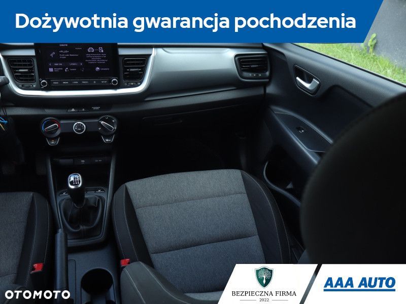 Kia Stonic - 10