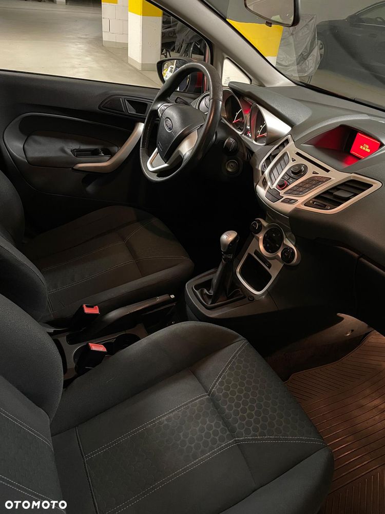 Ford Fiesta 2009 photo 5