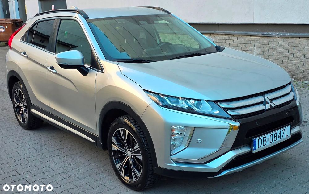 Mitsubishi Eclipse Cross 1.5 T Invite Plus - 2