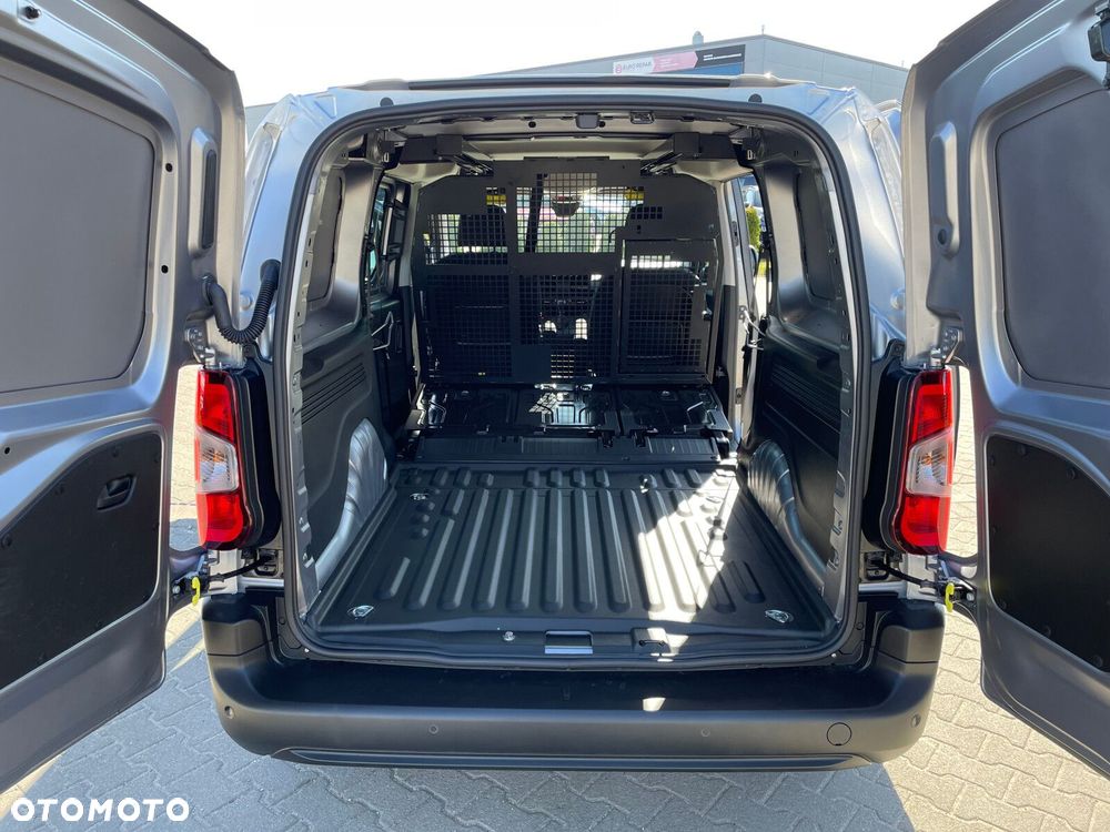 Opel Combo Cargo Combo Cargo Załogowy XL Diesel 102 KM Manual - 20