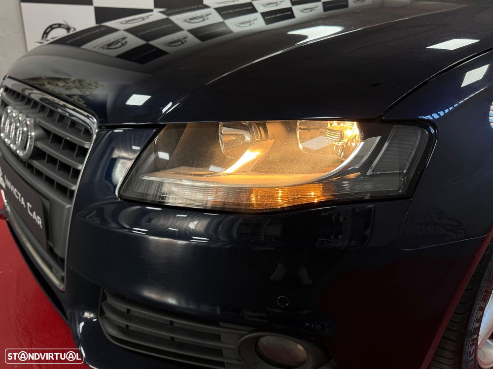 Audi A4 2.0 TDI exclusive - 10