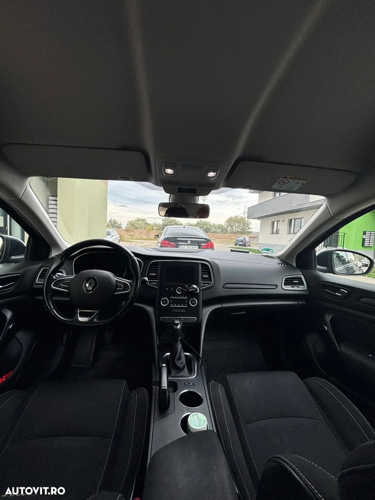 Renault Megane - 2