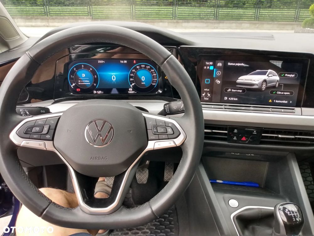 Volkswagen Golf VIII 2.0 TDI - 18