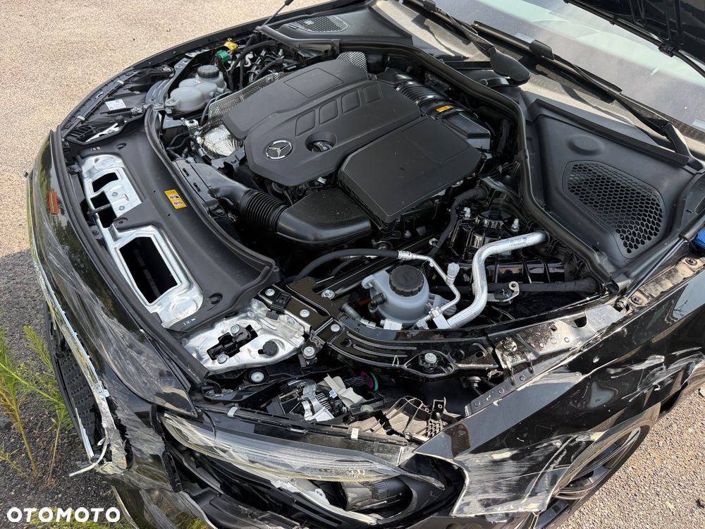 Mercedes-Benz Klasa E 300 de 9G-TRONIC Avantgarde - 31