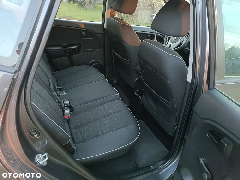 Kia Venga 1.4 CRDi 90 ISG Edition 7 - 12