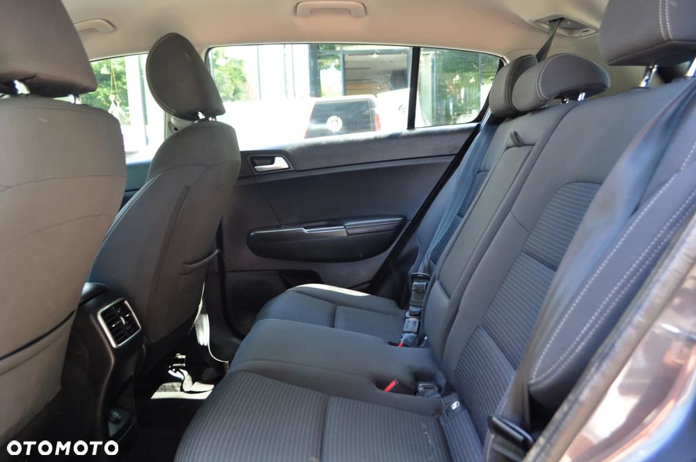 Kia Sportage 1.6 CRDI 2WD VISION - 12