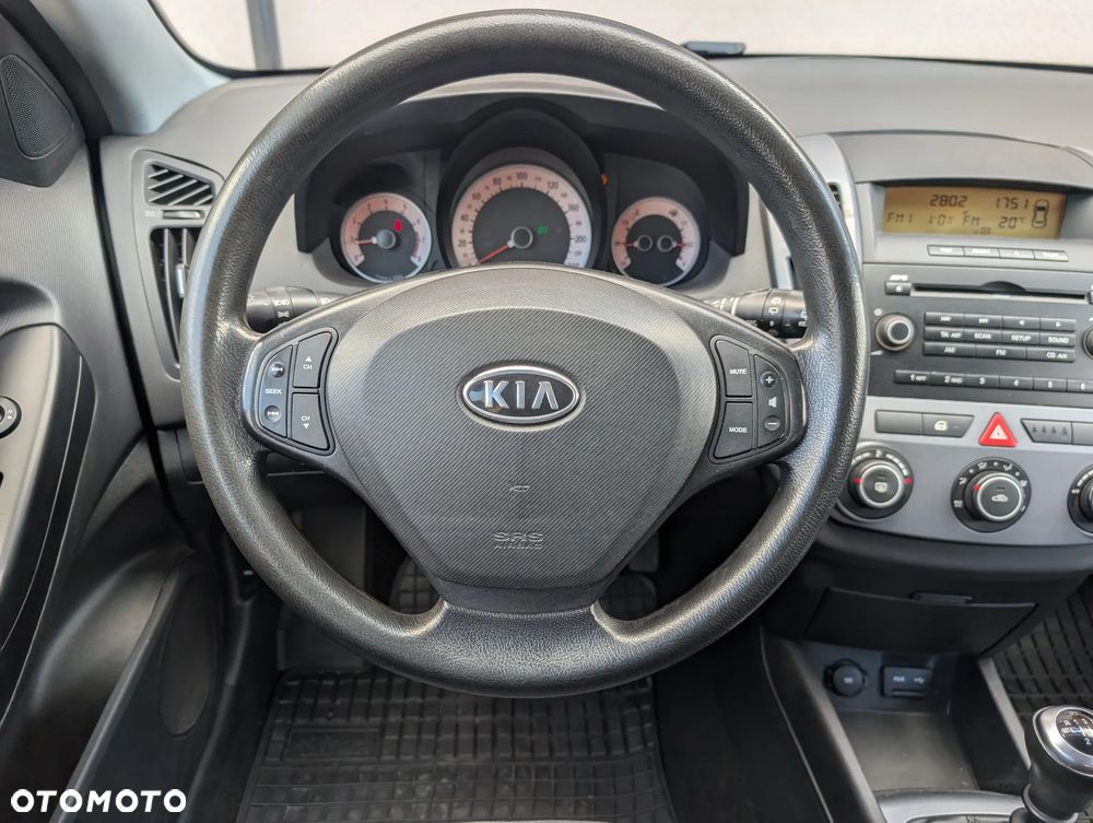 Kia Ceed 2.0 Optimum - 23