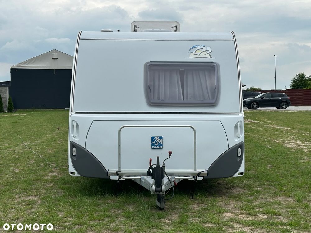 KNAUS 500 SUDWIND z napędem, markizą i łóżkami piętrowymi- 6os. - 6