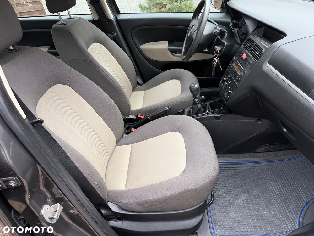 Fiat Linea 1.4 Active - 7