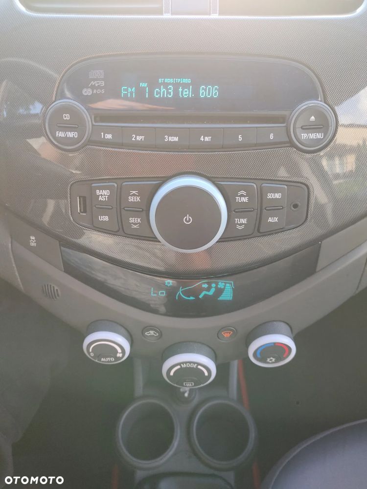 Chevrolet Spark - 32