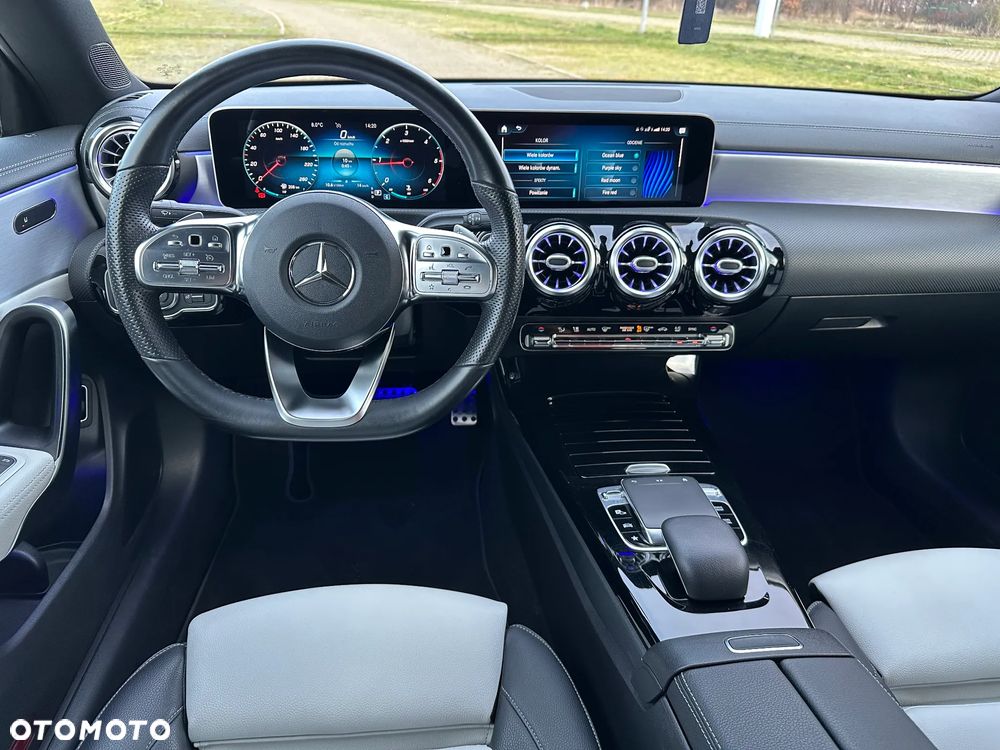 Mercedes-Benz CLA 180 d 7G-DCT AMG Line - 18