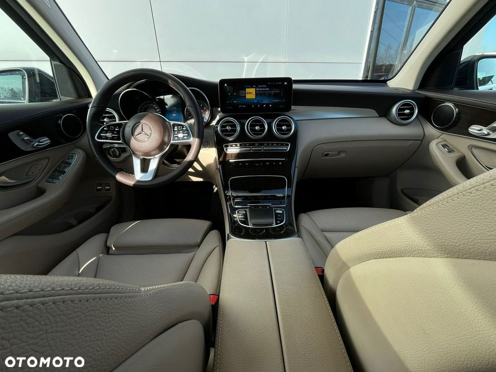 Mercedes-Benz GLC 300 e 4-Matic Business Edition - 20