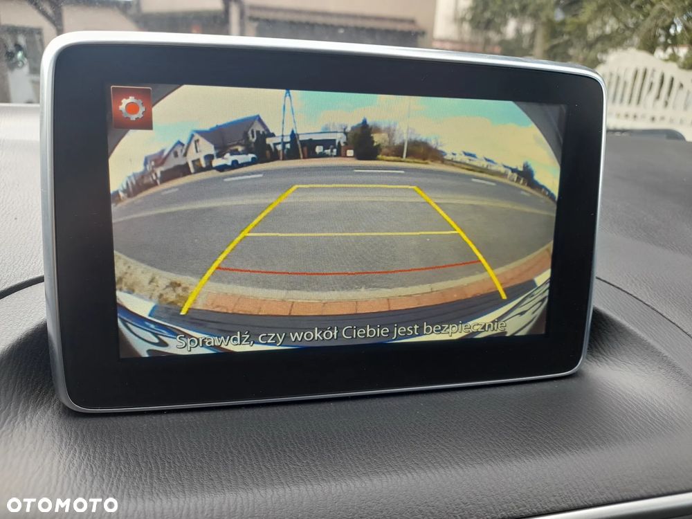 Mazda 3 SKYACTIV-G 120 NAKAMA - 22