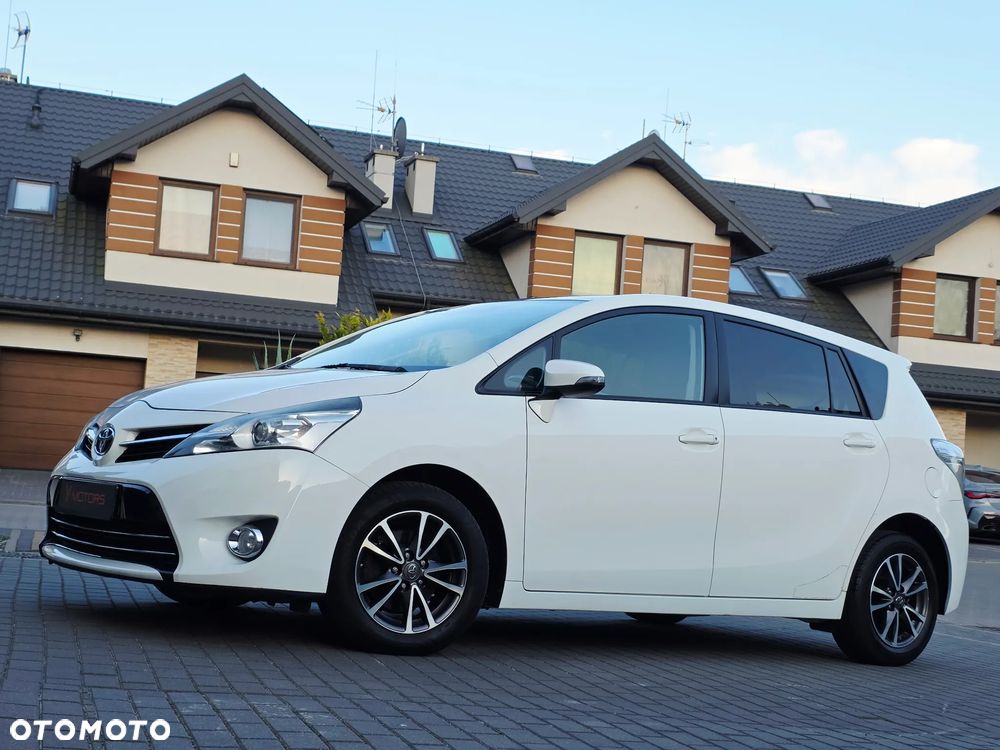 Toyota Verso 1.6 D-4D Premium - 33