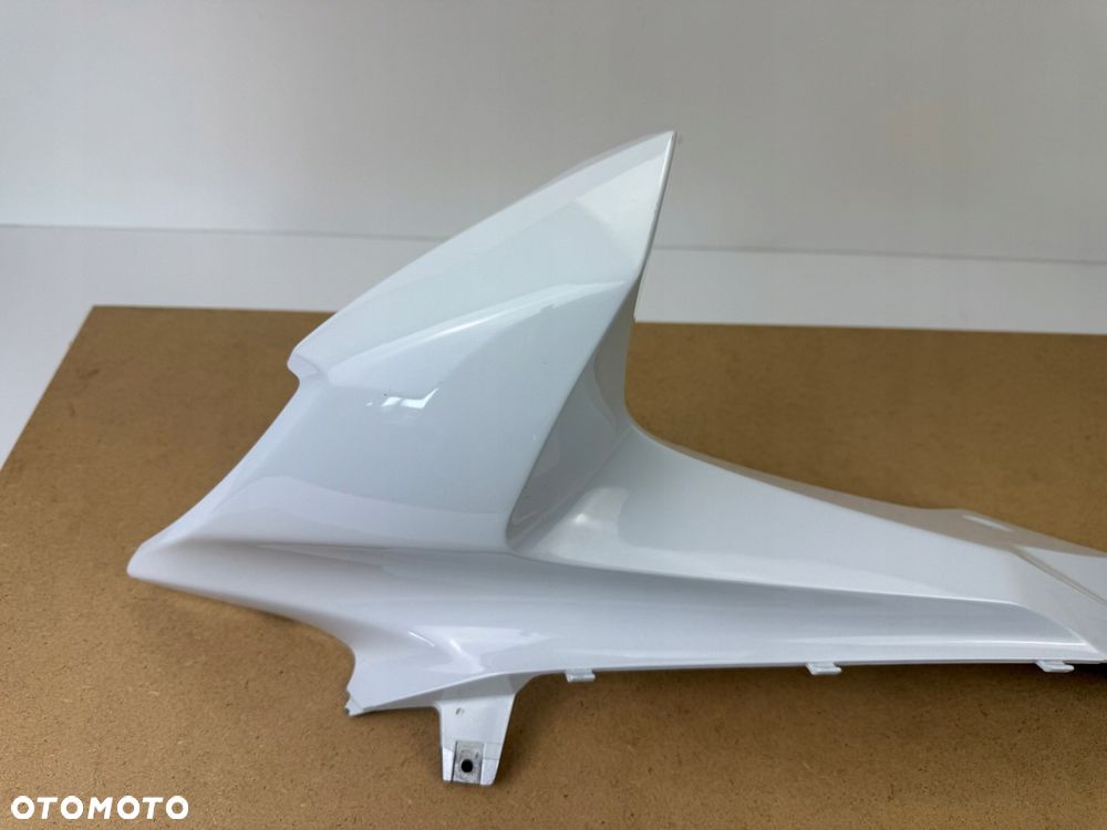 Lewa boczna owiewka czaszy Suzuki GSXR 1000 K9 - 2