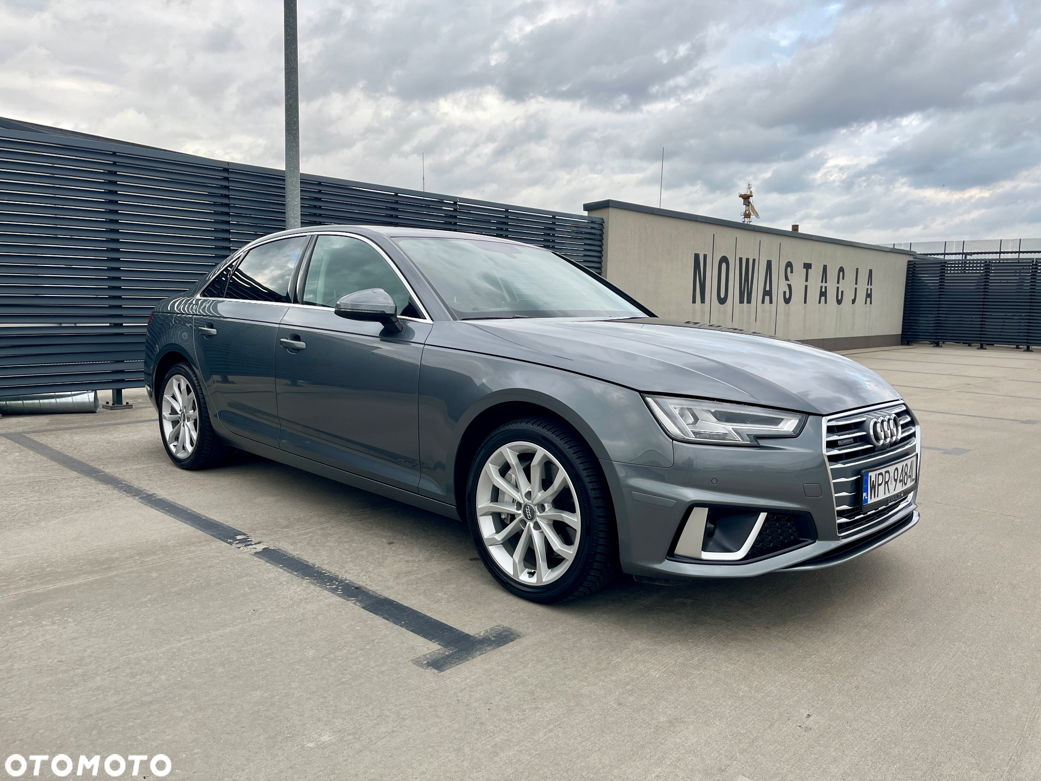 Audi A4 - 4