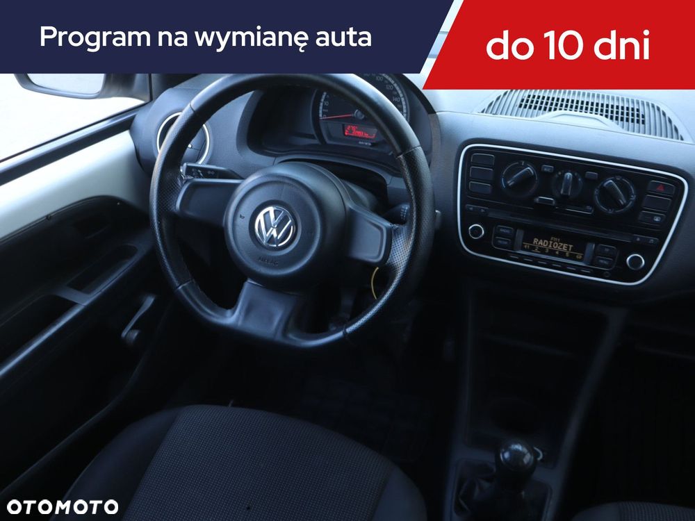 Volkswagen up! - 9