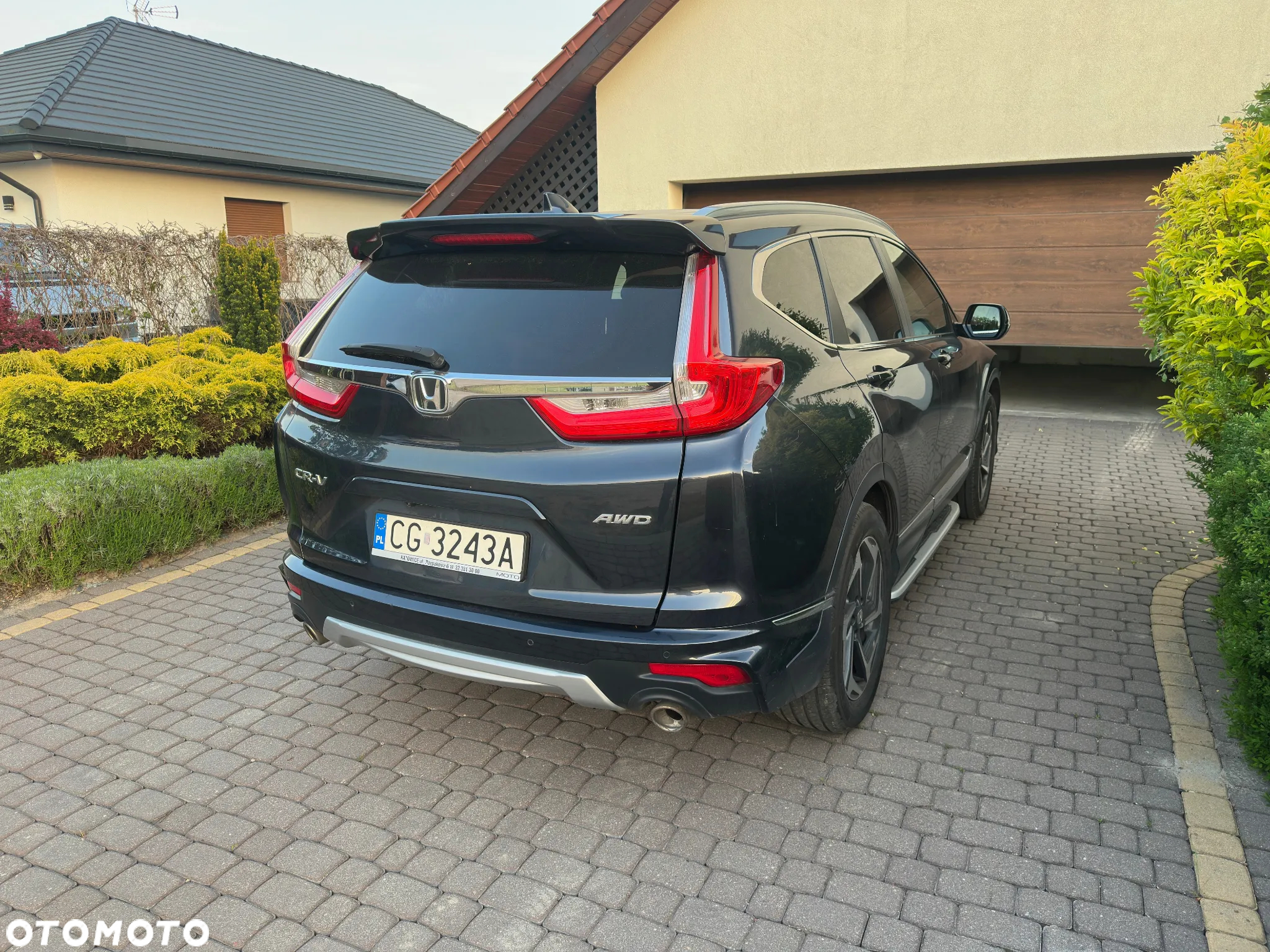 Honda CR-V 1.5 Executive (Honda Connect+) CVT - 4