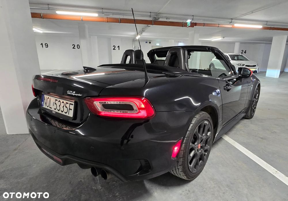 Fiat 124 Spider - 17