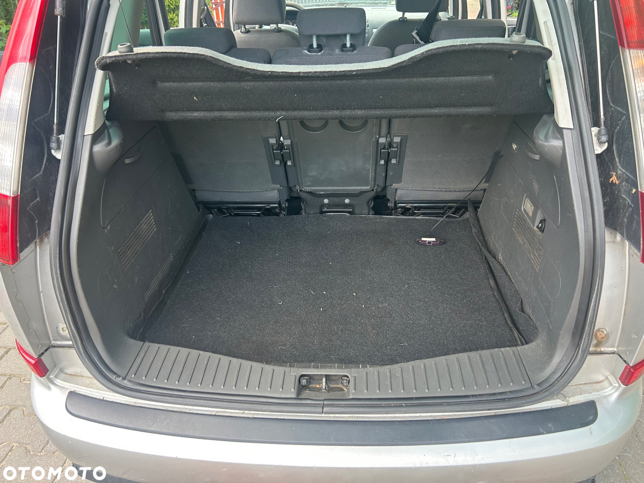 Ford Focus C-Max 1.6 TDCi Trend - 13