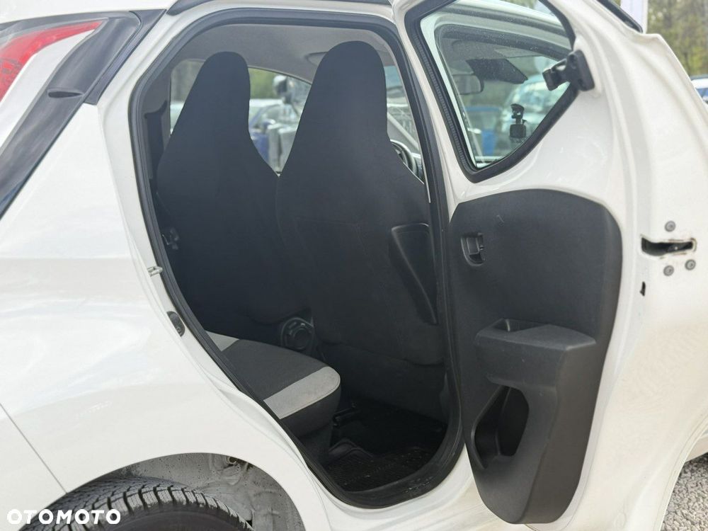 Toyota Aygo - 24
