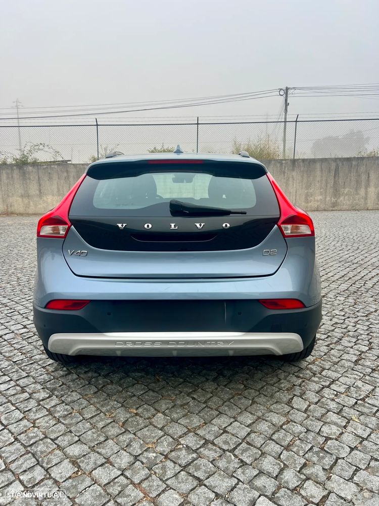 Volvo V40 Cross Country 2.0 D2 Plus - 3
