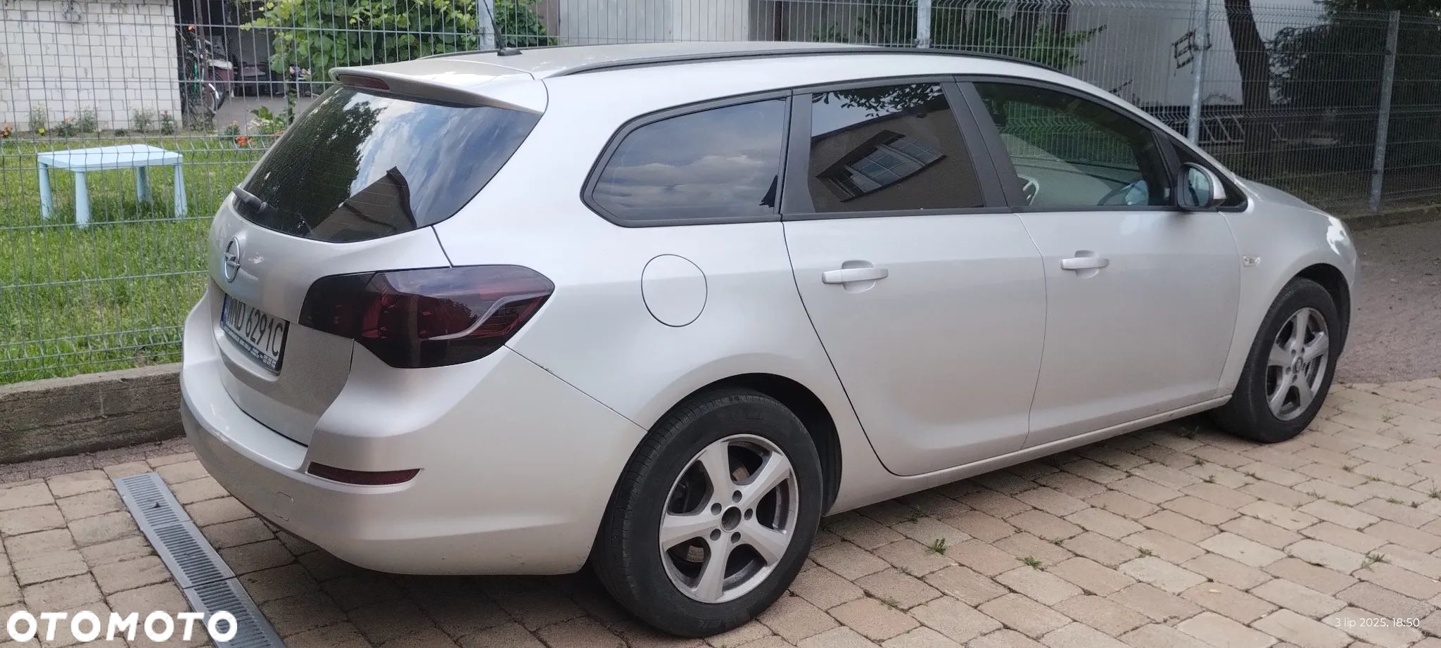 Opel Astra 1.7 CDTI DPF Sports Tourer Edition - 1