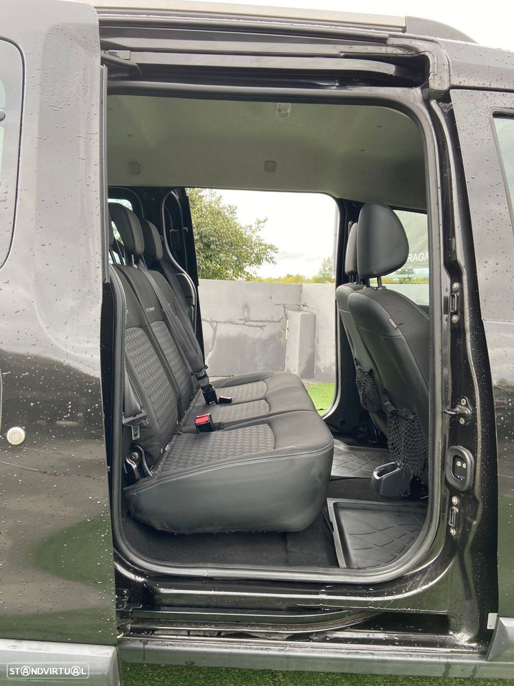 Dacia Dokker dCi 90 Stepway - 33