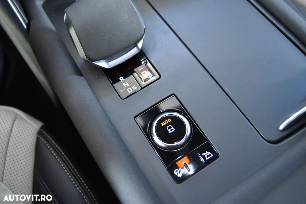 Land Rover Discovery 3.0 D250 MHEV - 19