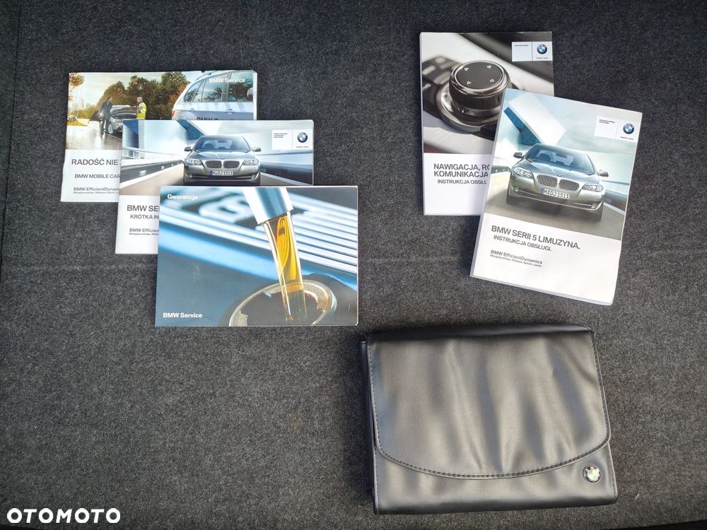 BMW Seria 5 528i xDrive - 8