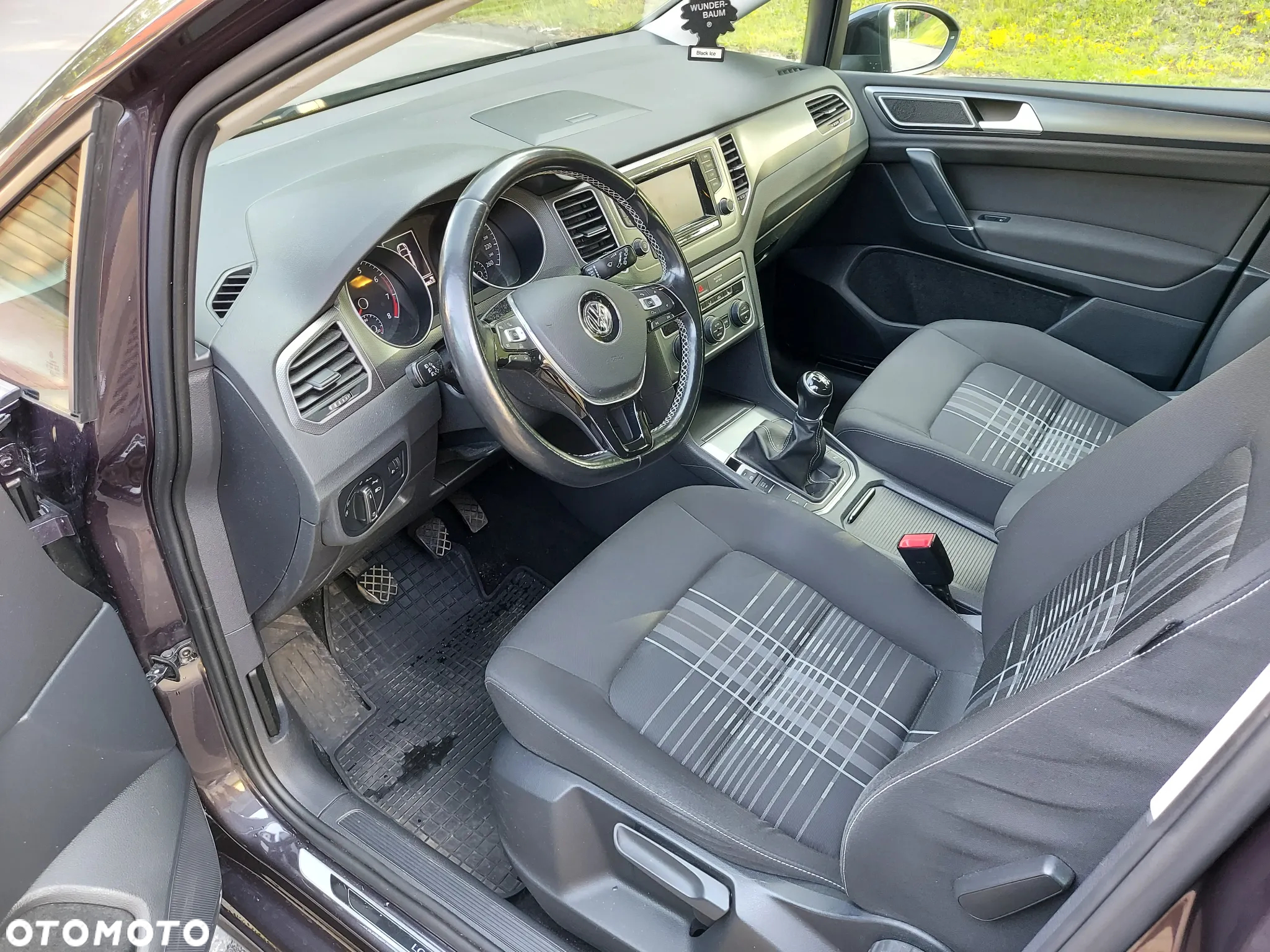 Volkswagen Golf Sportsvan 1.2 TSI BlueMotion Technology Lounge - 9