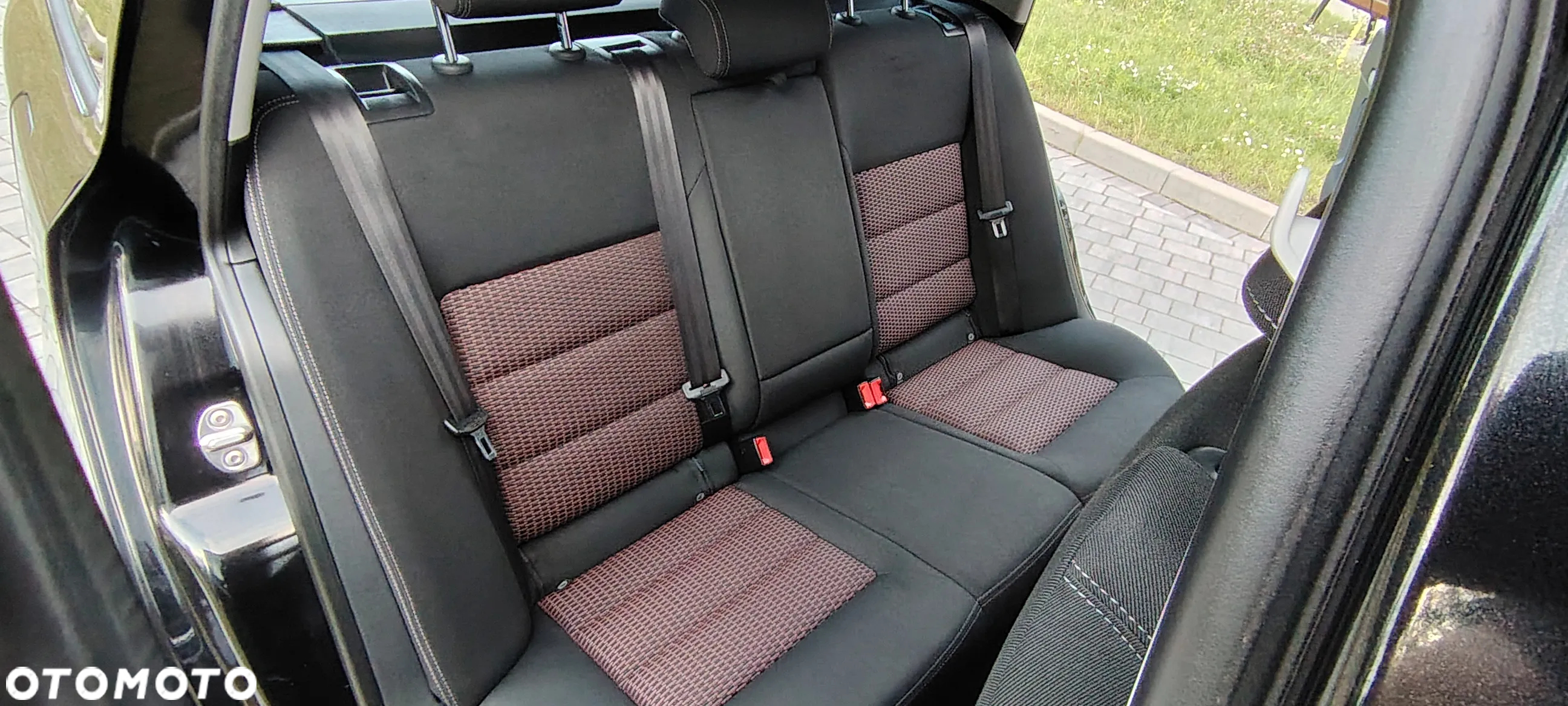 Skoda Octavia 2.0 TDI DPF SPORT EDITION - 24