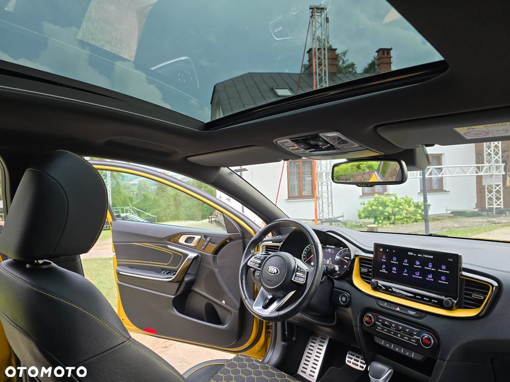 Kia XCeed 1.5 T-GDI OPF DCT7 PLATINUM EDITION - 17