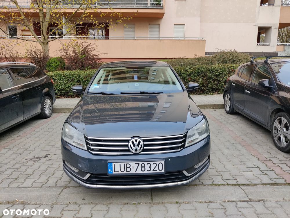 Volkswagen Passat 1.8 TSI Comfortline DSG - 8