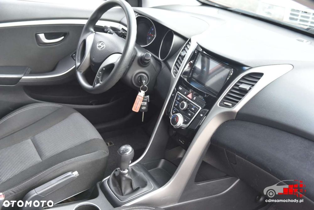 Hyundai i30 - 24