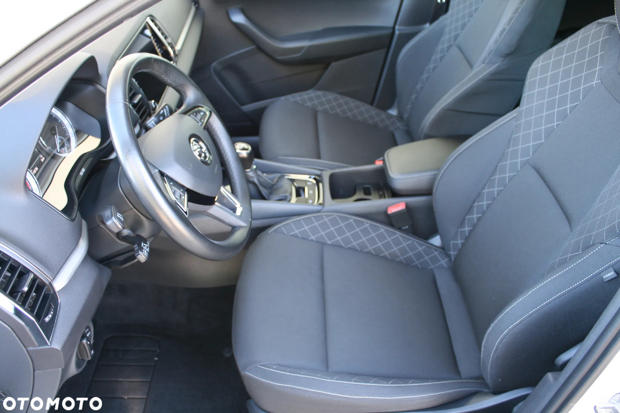 Skoda Karoq 1.0 TSI 4x2 Ambition - 11
