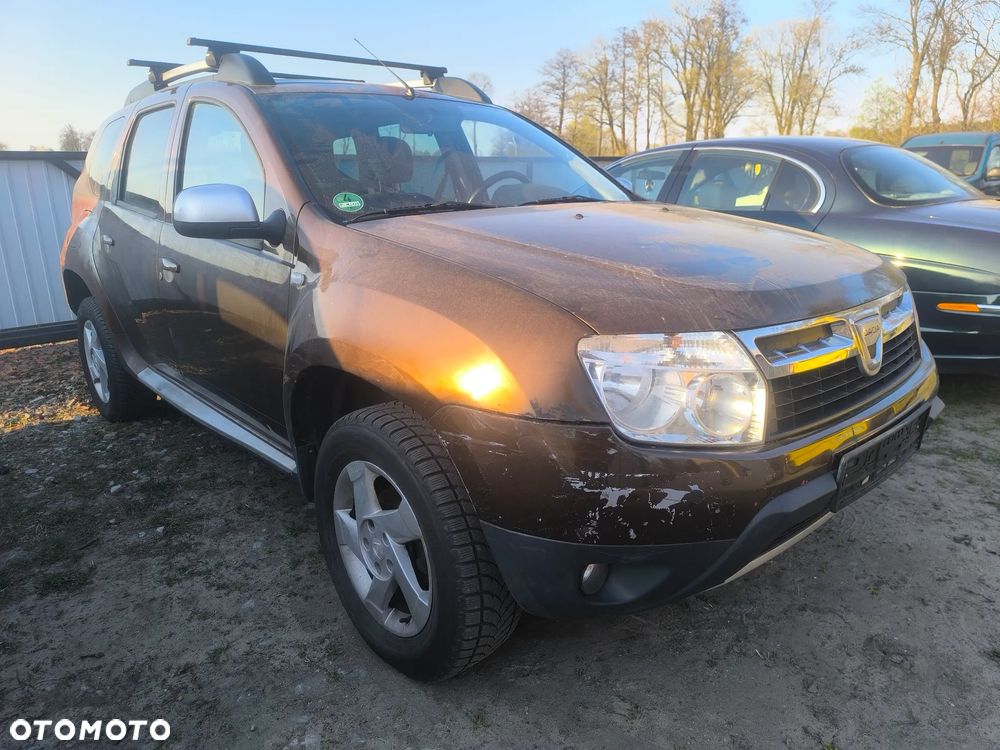 Dacia Duster 1.6 16V 4x2 Laureate - 1