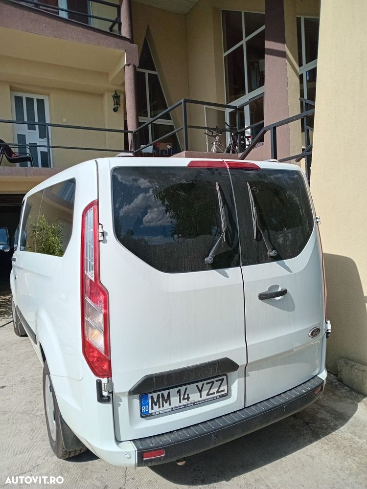 Ford Tourneo Custom - 5