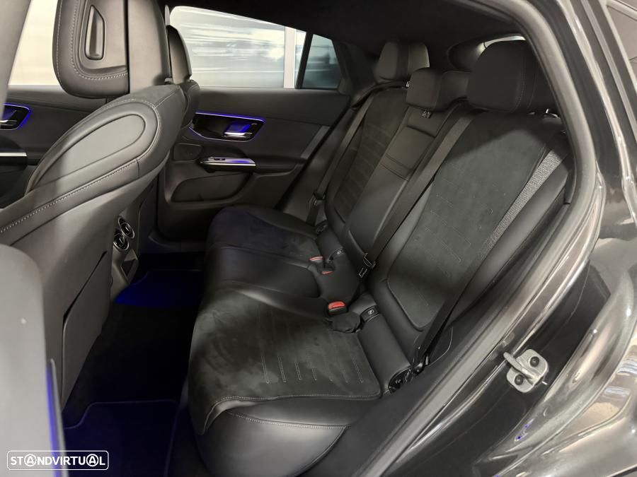 Mercedes-Benz GLC 300 de Coupe 4Matic — fotografia 29