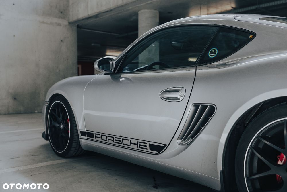 Porsche Cayman - 11