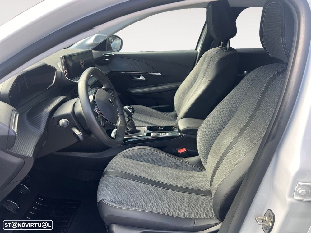 Peugeot 208 1.2 PureTech Allure - 9